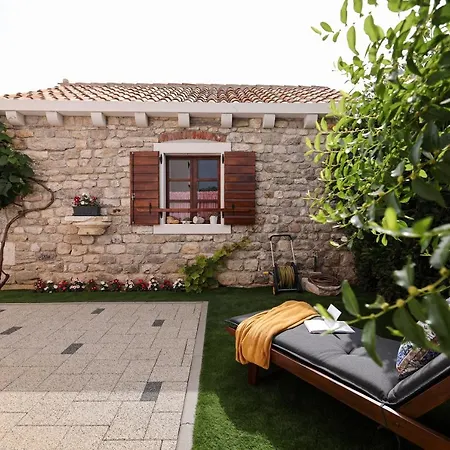 Pool With Traditional Dalmatian Konoba Нин