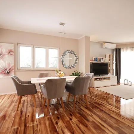 Privat bolig Pool With Traditional Dalmatian Konoba