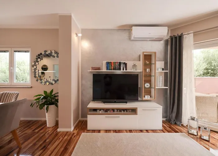 Alloggio in famiglia Pool With Traditional Dalmatian Konoba *