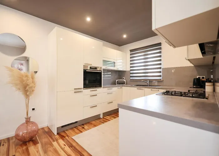 홈스테이 Pool With Traditional Dalmatian Konoba