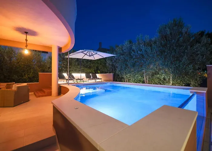 Rum i privatbostad Pool With Traditional Dalmatian Konoba *